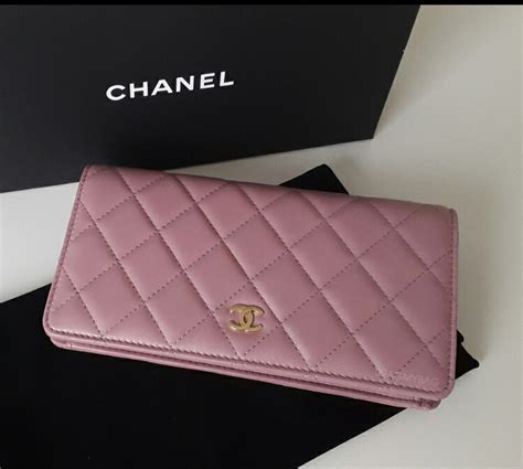 porte monnaie chanel prix|chanel wallet.